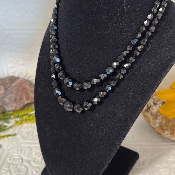Vintage Black Faceted Double Strand Necklace 14”-16” - Picture 5 of 11